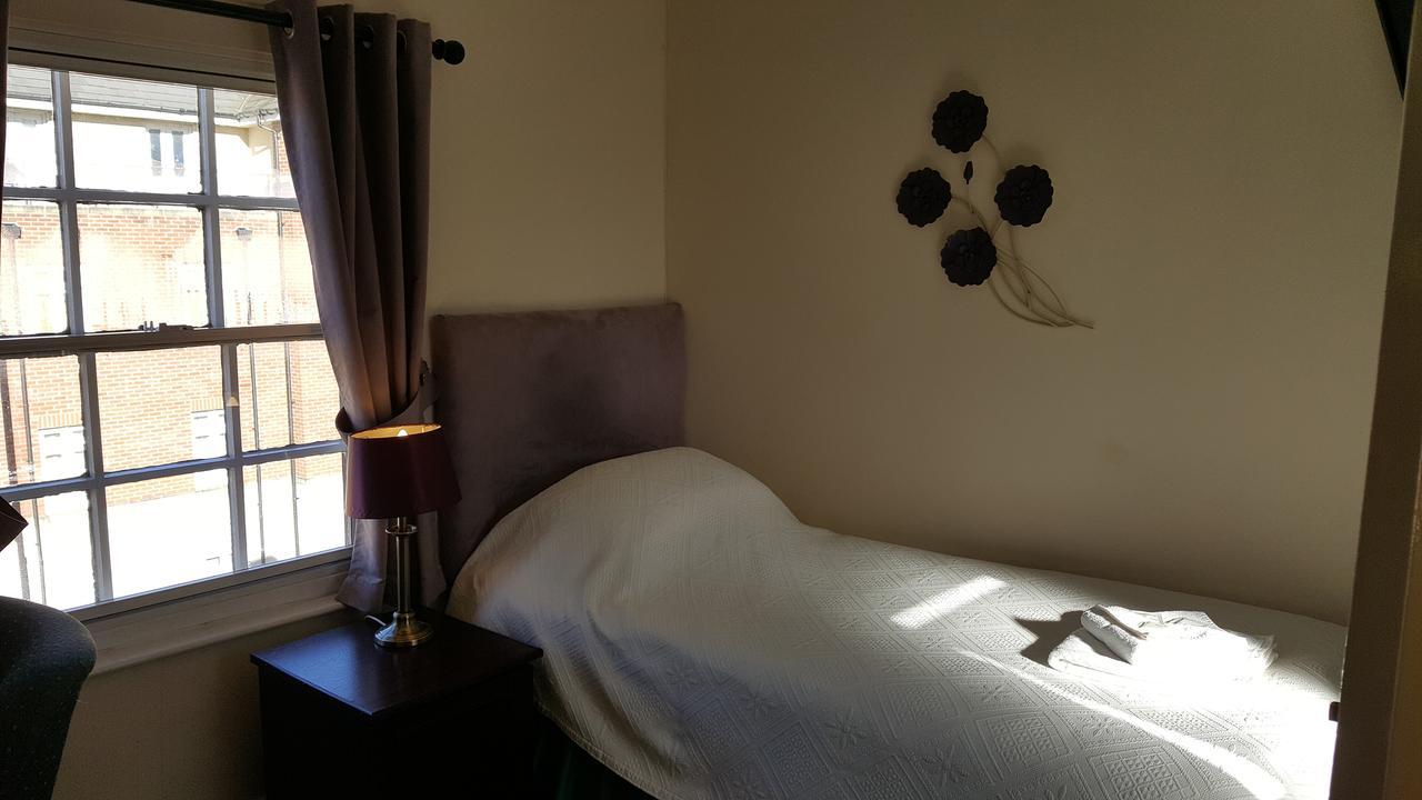 Edward Hotel Gloucester Exterior foto